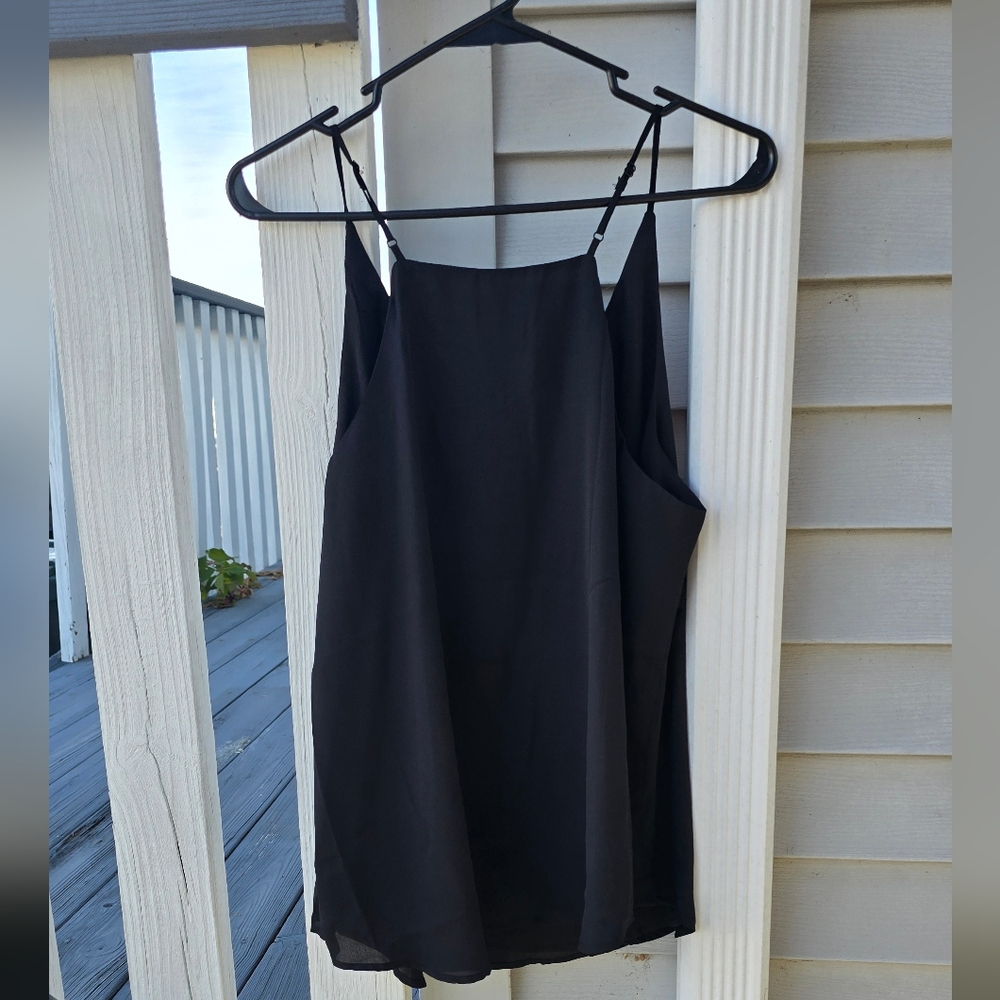 Evera B Tank Top - Picture 9 of 9